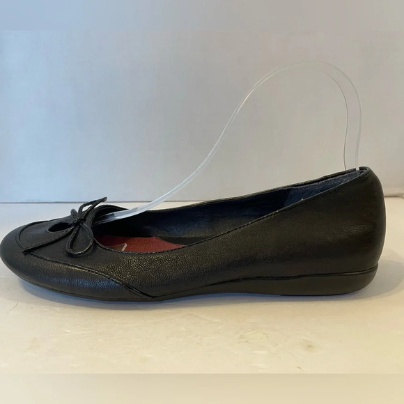 Aerosoles Black With Bow Slide-On Shoes Size 8 1/2 - Picture 4 of 10